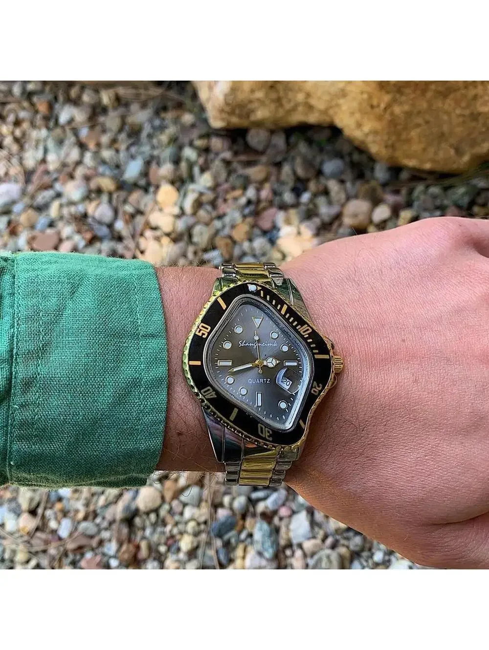 N/A #watch #y2k